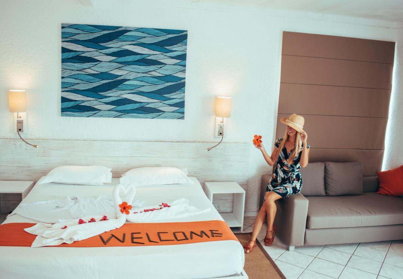 בלו ביי Astroea Beach Hotel (Adults Only) מראה חיצוני תמונה